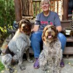 Pet nanny visiting dog at in home visit for pet sitting and dog sitting services in marinette WI