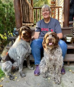 Pet nanny visiting dog at in home visit for pet sitting and dog sitting services in marinette WI
